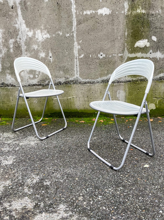 Italian folding chairs by Studio G.P.
