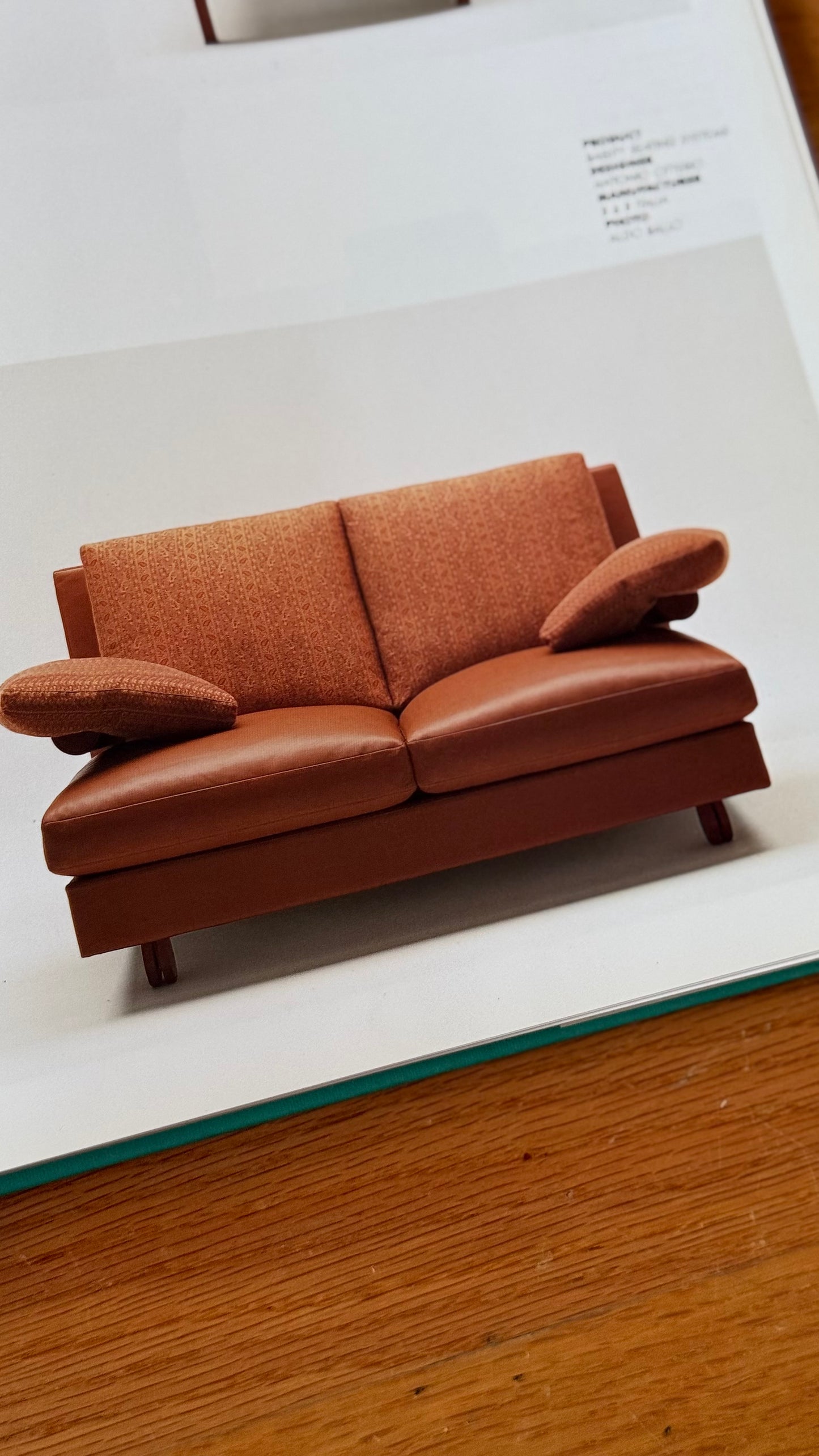 INTERNATIONAL FURNITURE DESIGN FOR THE 90's, PBC INTERNATIONAL, 1991