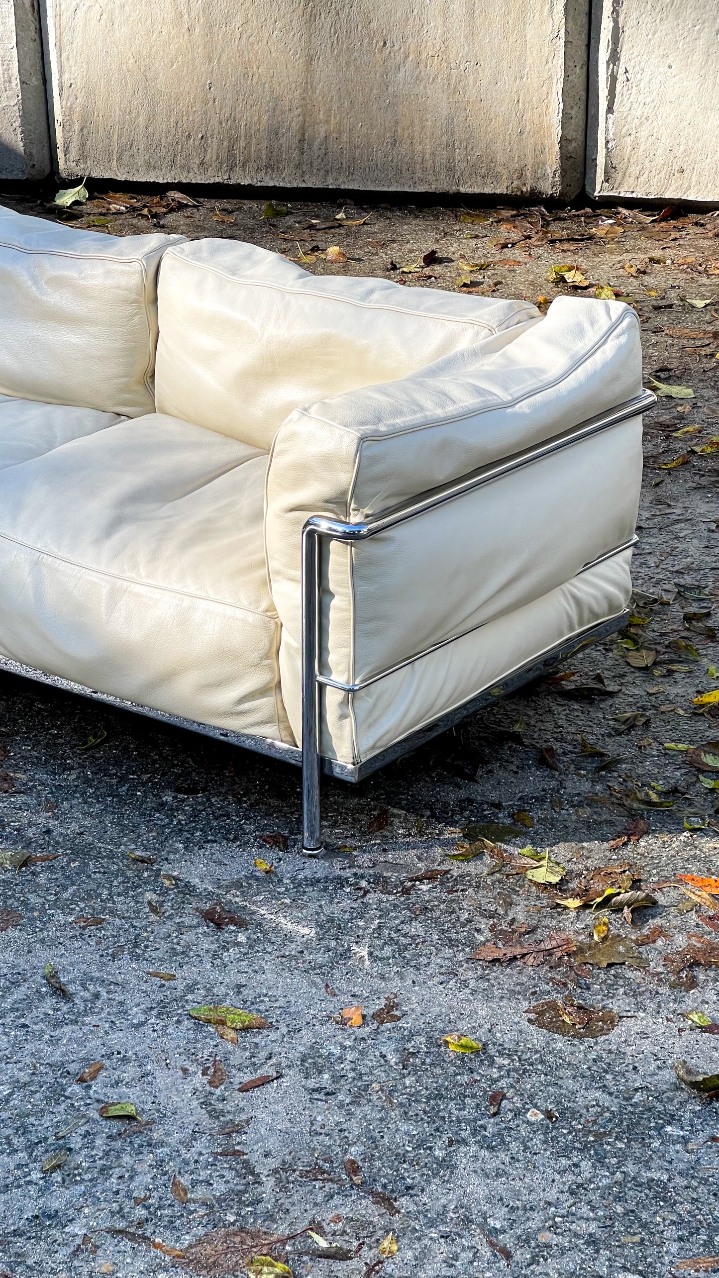 LC3 Grand Confort 3 Seat Sofa by Corbusier, Jeanneret and Perriand for Cassina, 2000s