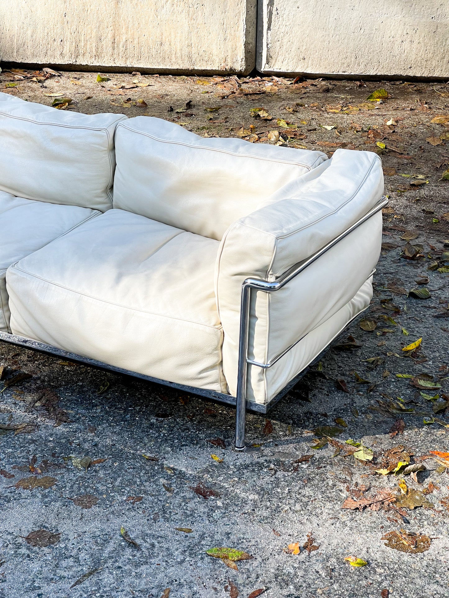 LC3 Grand Confort 3 Seat Sofa by Corbusier, Jeanneret and Perriand for Cassina, 2000s