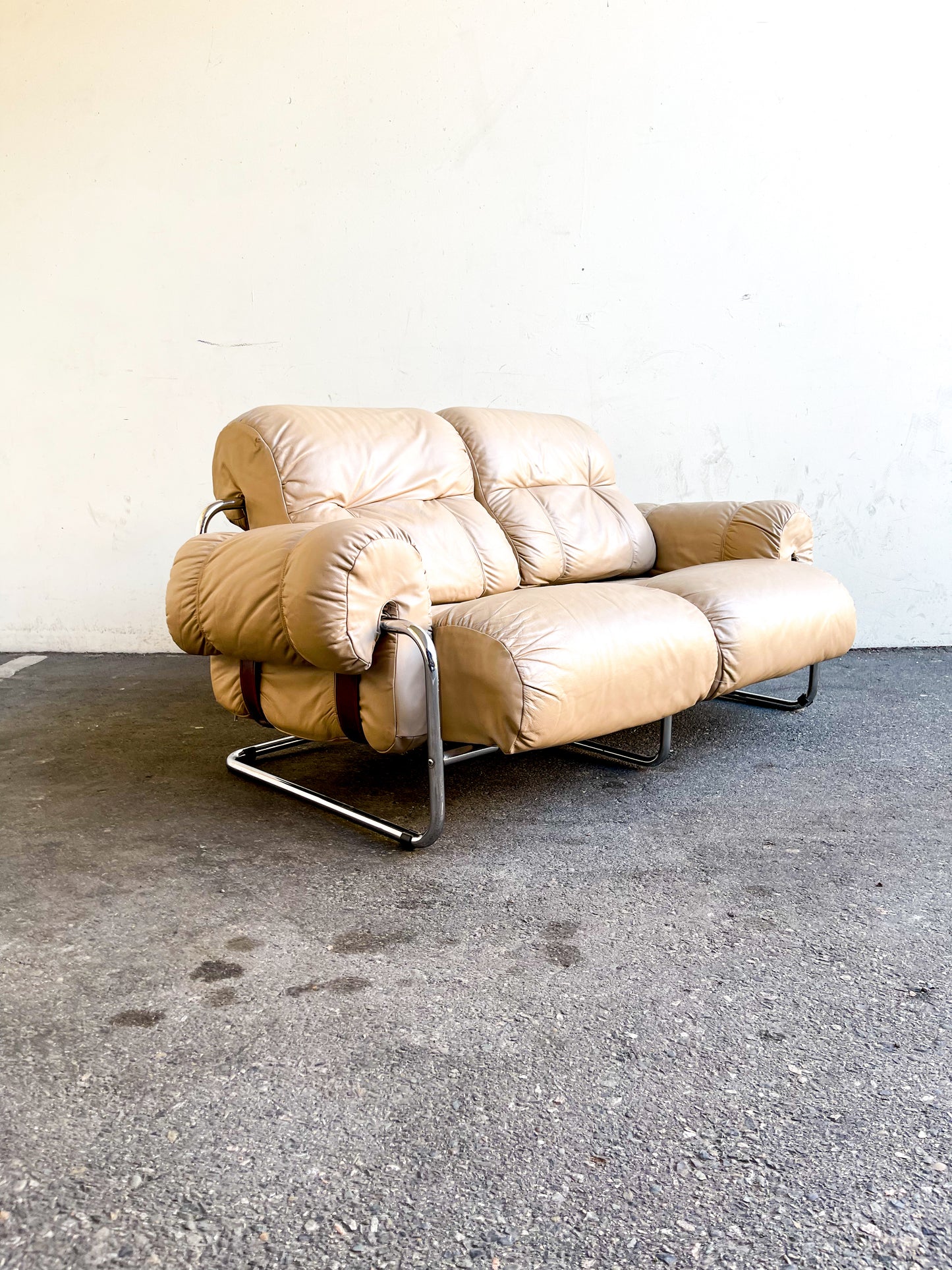 Tucroma Loveseat by Guido Faleschini for i4 Mariani, 1975