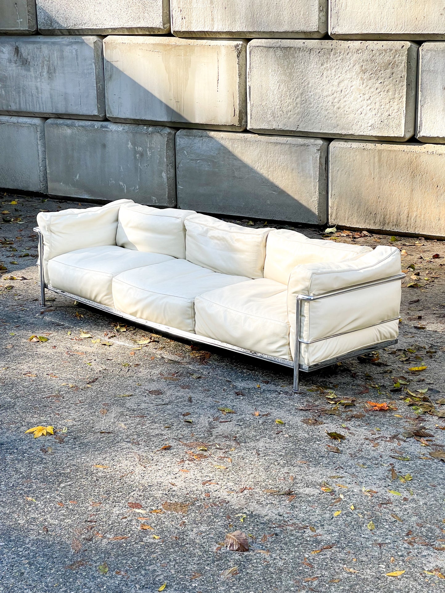LC3 Grand Confort 3 Seat Sofa by Corbusier, Jeanneret and Perriand for Cassina, 2000s