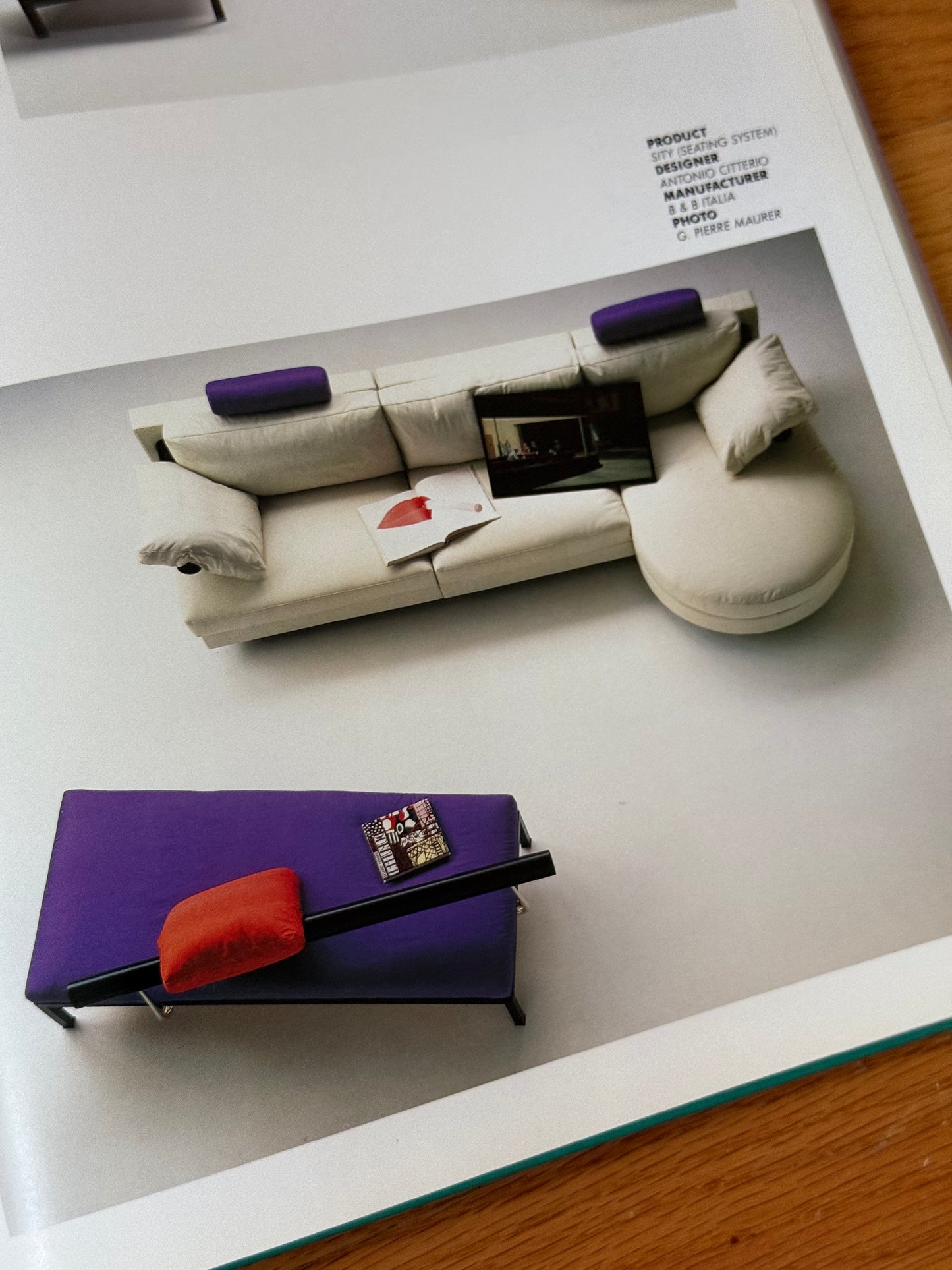 INTERNATIONAL FURNITURE DESIGN FOR THE 90's, PBC INTERNATIONAL, 1991