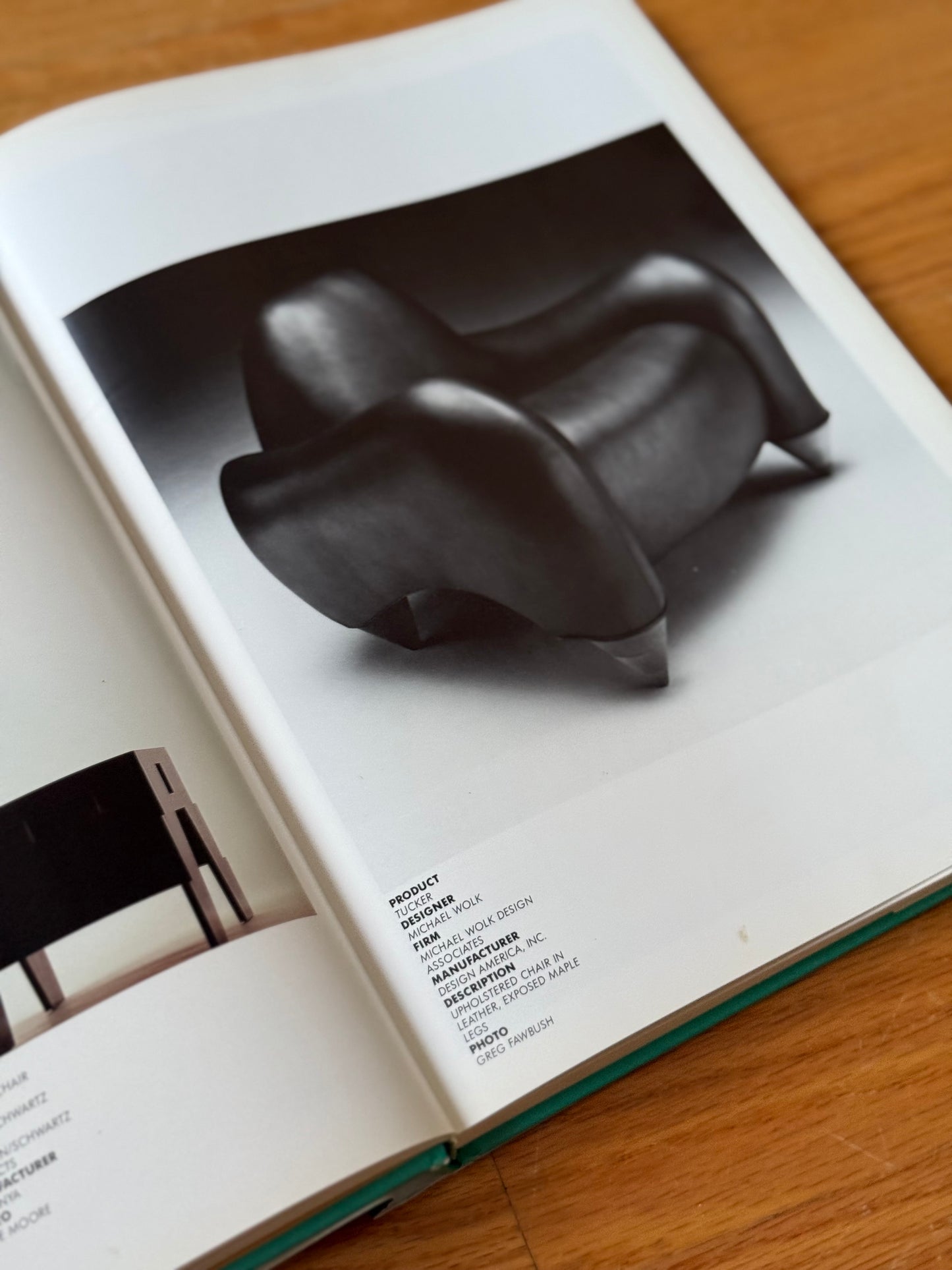 INTERNATIONAL FURNITURE DESIGN FOR THE 90's, PBC INTERNATIONAL, 1991
