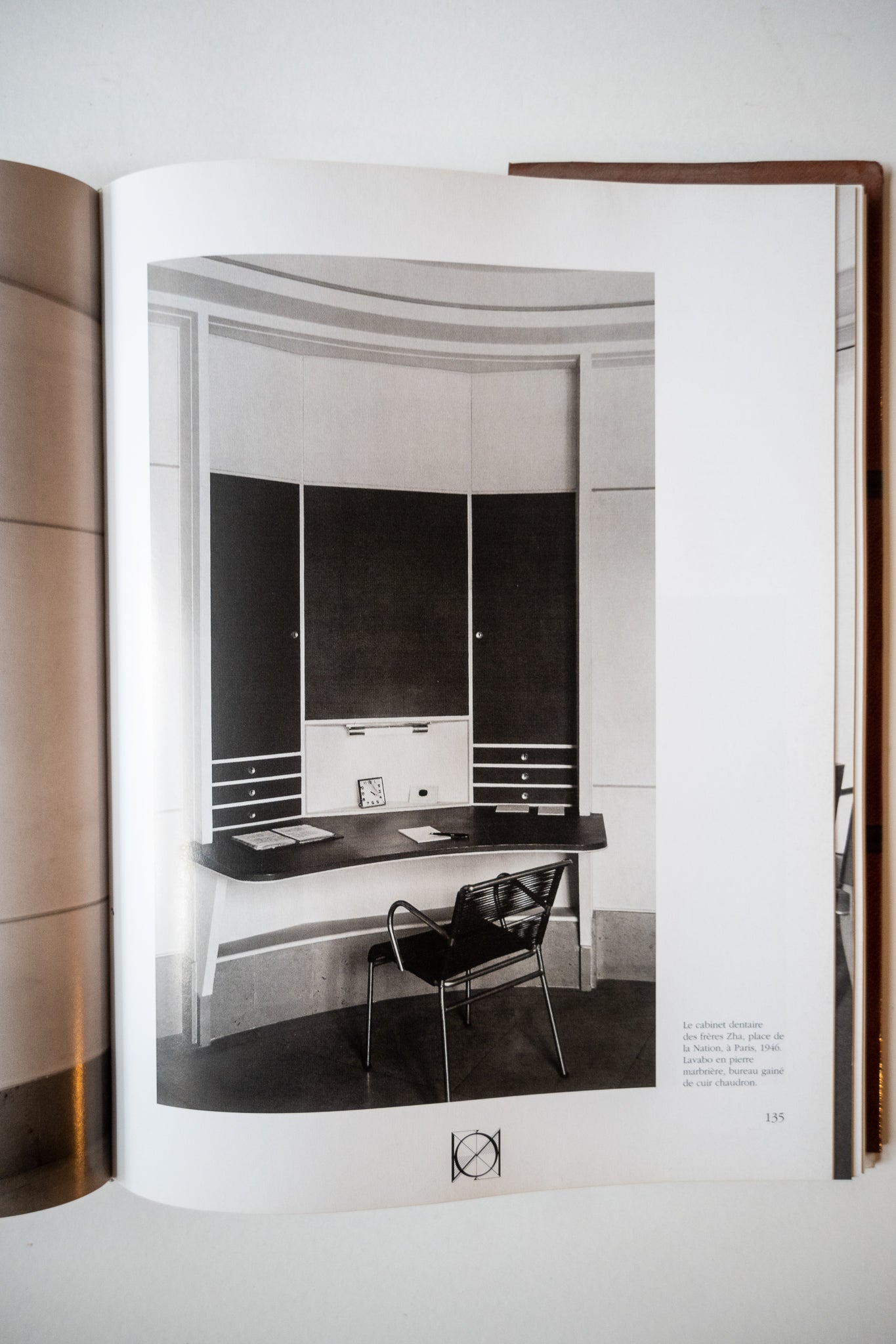 Maxime Old: Architecte-Decorateur, Badetz, 2000