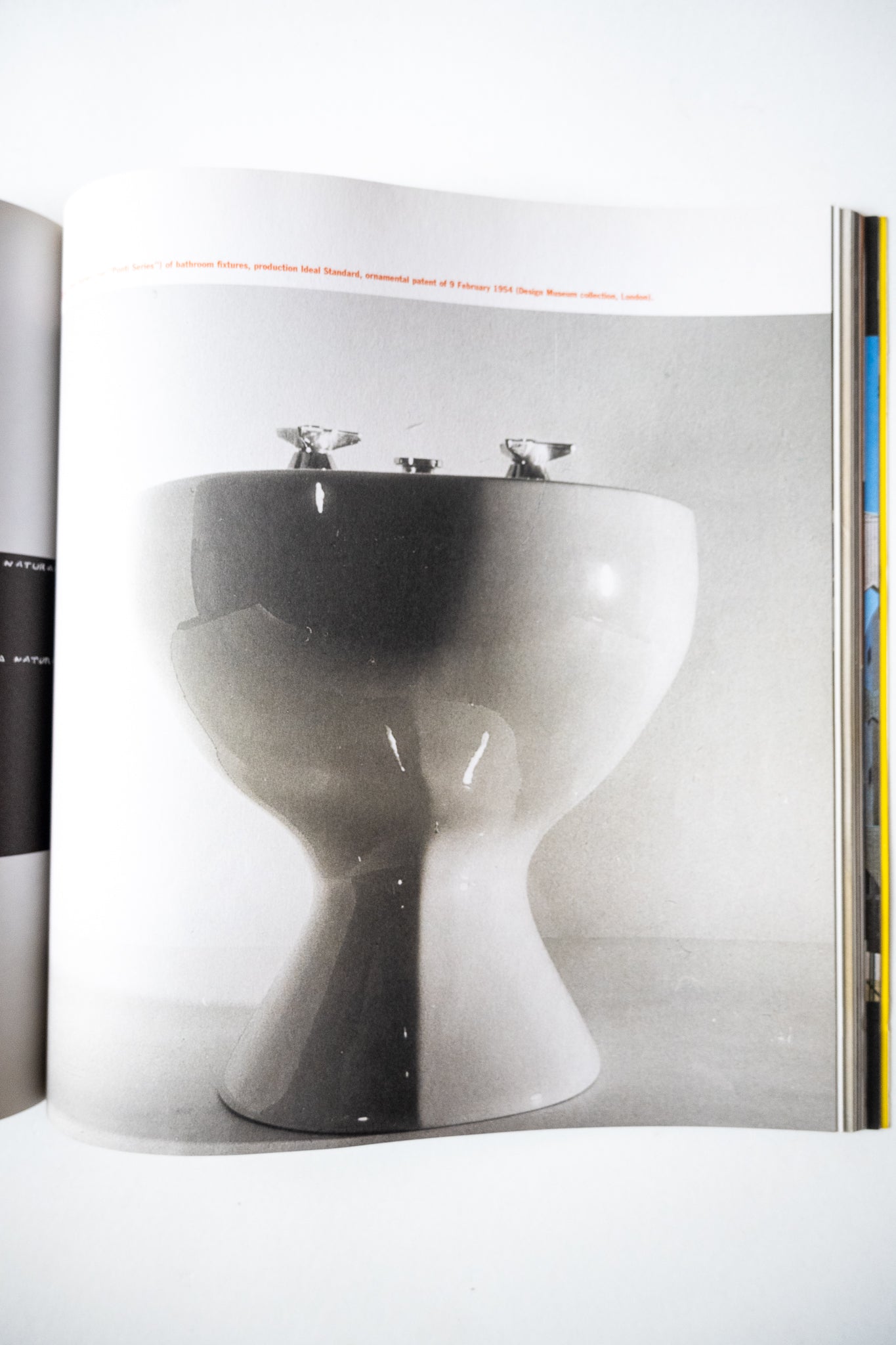 Gio Ponti: A World, Romanelli, 2002