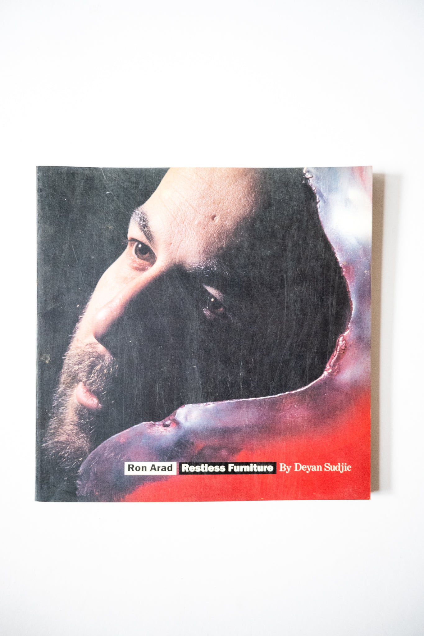 Ron Arad: Restless Furniture, Sudjie, 1989