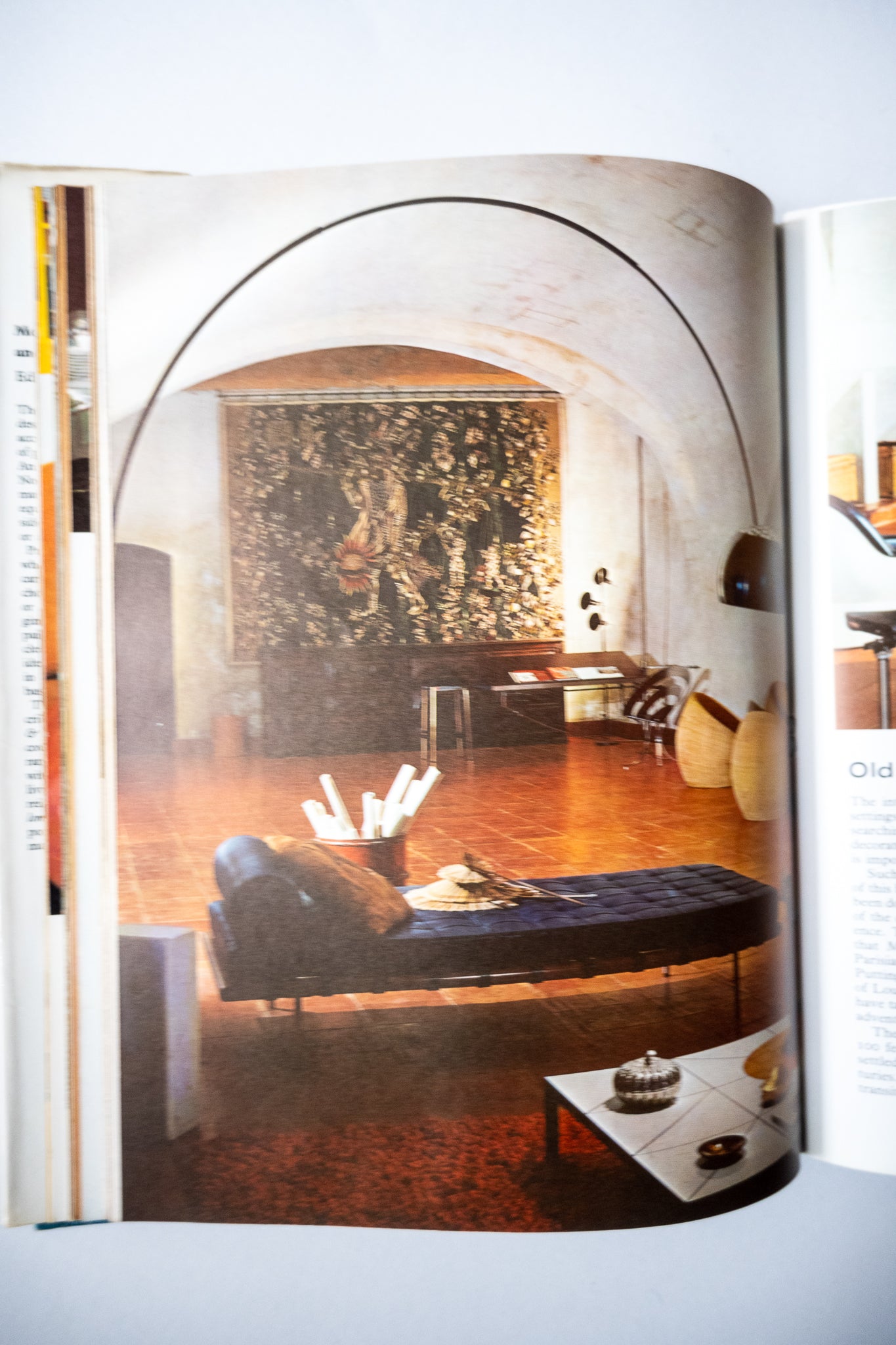 Modern Furniture and Decoration , Harling, 1971