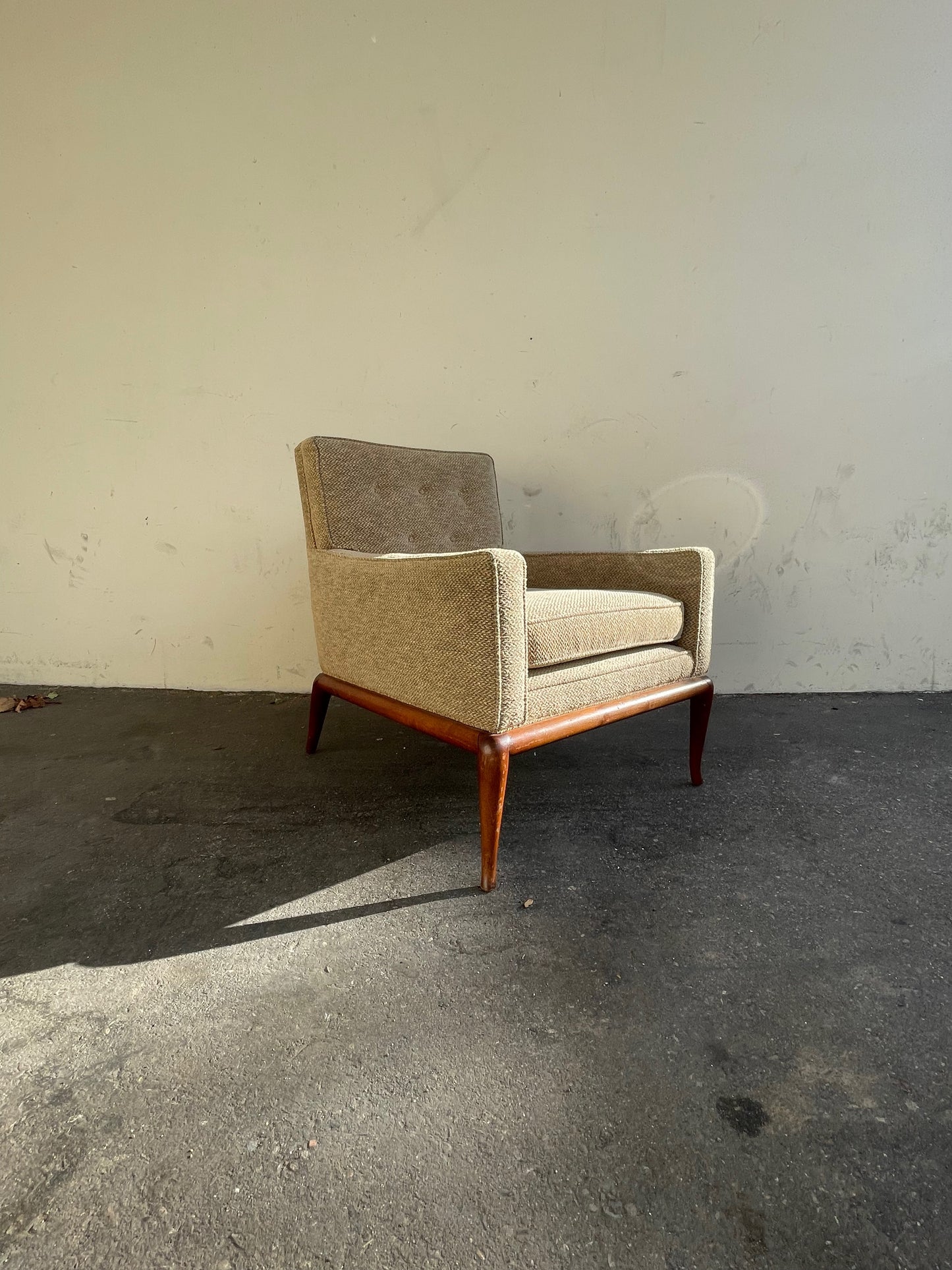 Pair of T.H. Robsjohn-Gibbings for Widdicomb Club Chairs, 1950s