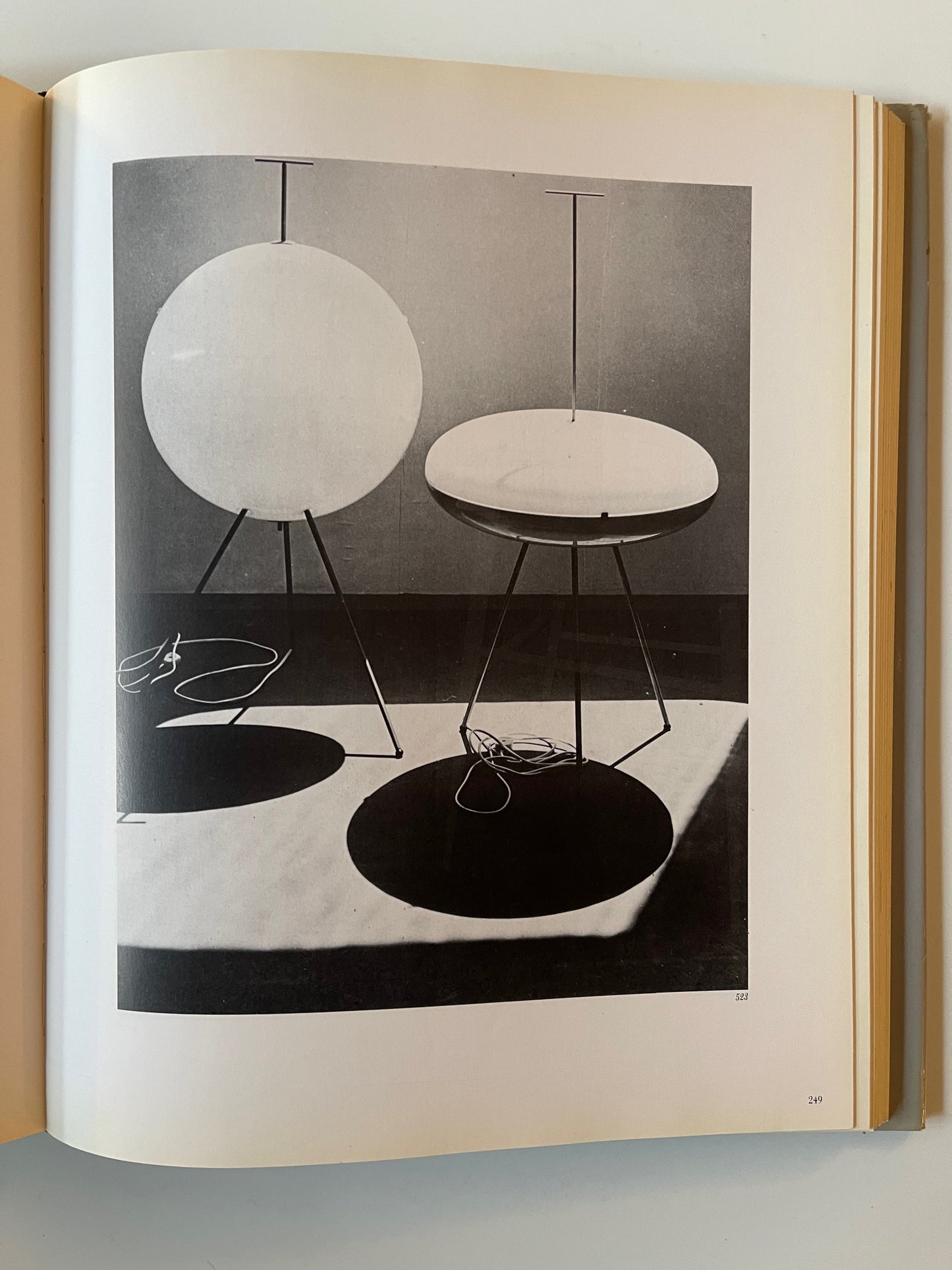 Gio Ponti, Pietra, 1995