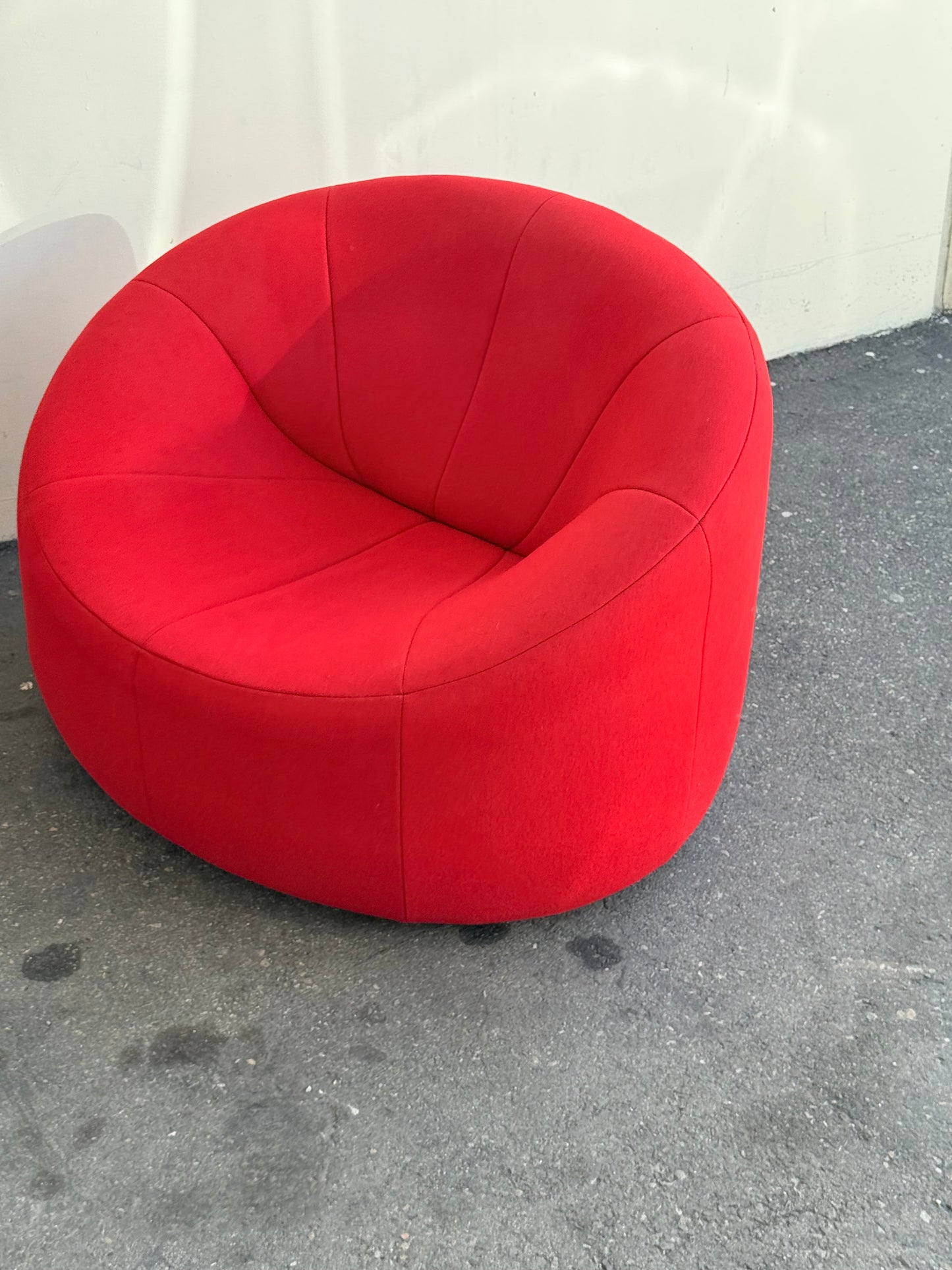 Pumpkin chair & Ottoman by Pierre Paulin for Ligne Roset